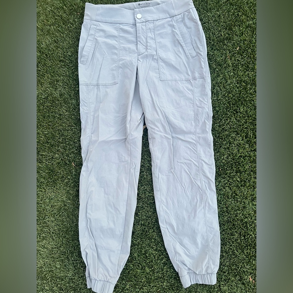 Athleta Athletic  Pants Jogger Nylon Spandex RN#54023 Women’s Size 2 Light Gray